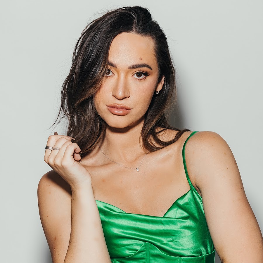 alishamarie.eth Ethereum Name Service (ENS and .eth domain) PFP