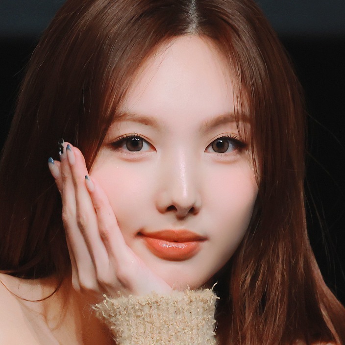 Im Nayeon (nayeony.eth) Ethereum Name Service (ENS and .eth domain) PFP