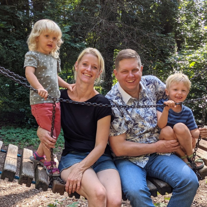 startupfamily.eth Ethereum Name Service (ENS and .eth domain) PFP