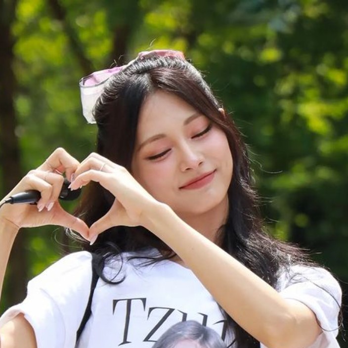 tzuyuu.eth Ethereum Name Service (ENS and .eth domain) PFP