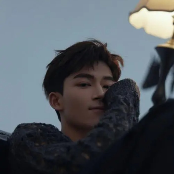 0u285.lens Lens social identity (.lens handle) PFP